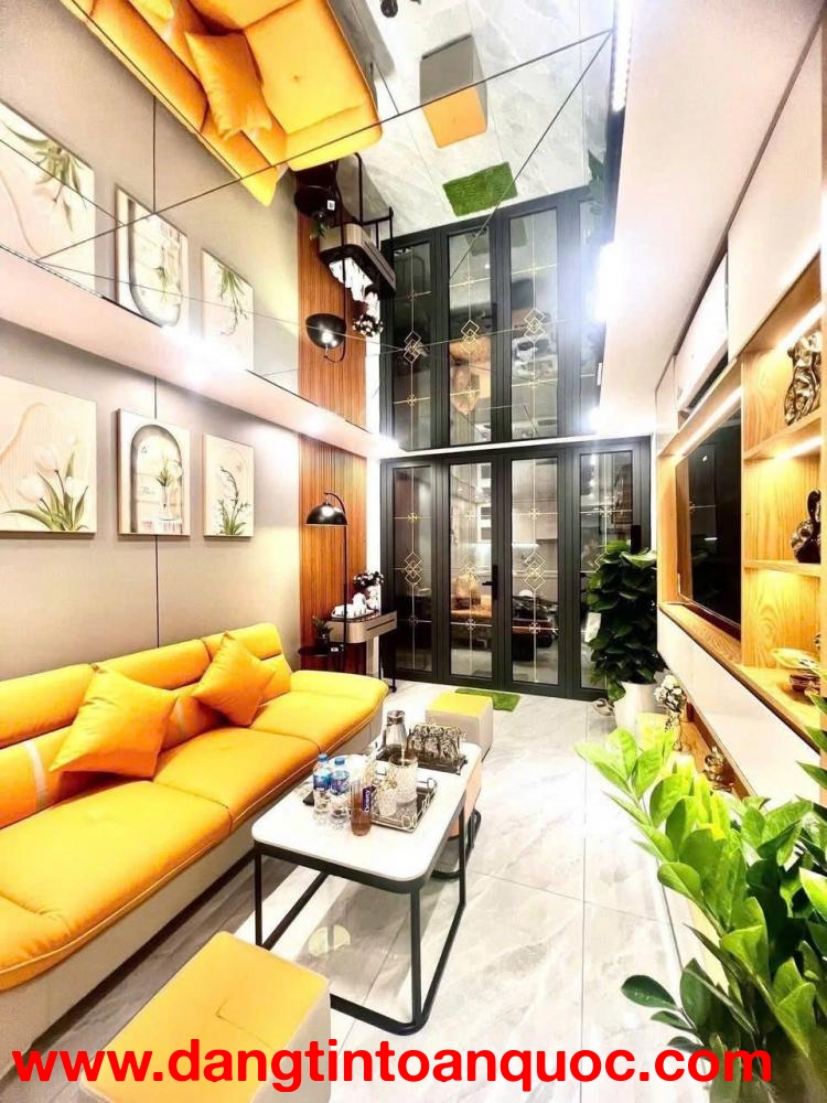 Siêu phẩm nhà thang máy gần phố Hoàng Hoa Thám- phường Bưởi- quận Tây Hồ- Ngõ ô tô cách 20m- Chủ bán