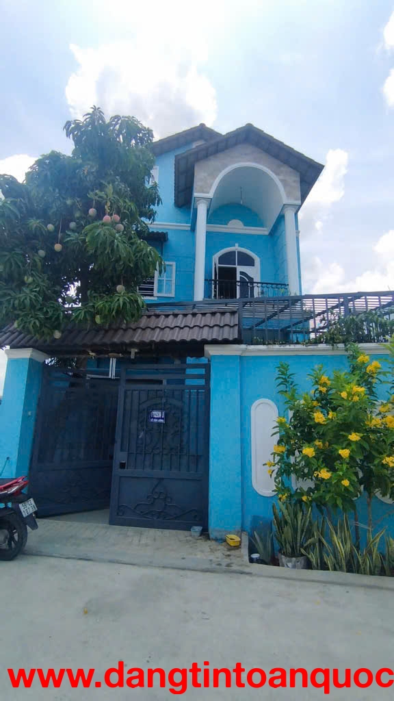 Bán nhà đẹp 7x25m, BTCT 2 lầu, 3PN, 4WC, sân vườn trước sau, giá tốt 6 tỷ 8