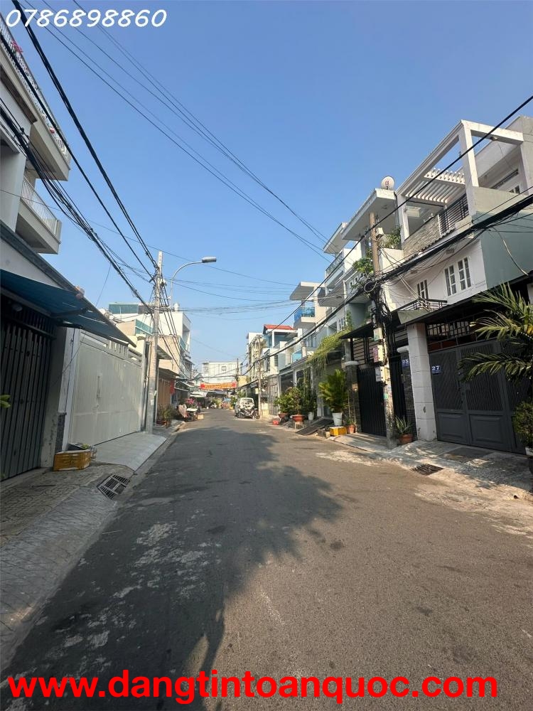 ???? CẦN BÁN GẤP NHÀ MẶT TIỀN ĐƯỜNG SỐ 31 P TÂN KIỂNG Q7  9.9 TỶ