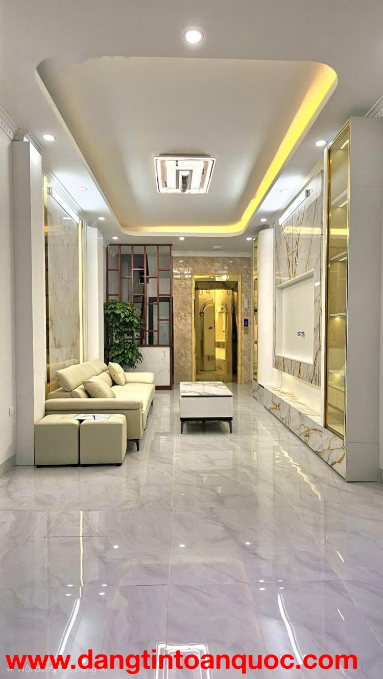 HOÀNG VĂN THÁI – THANG MÁY – TRUNG TÂM THANH XUÂN