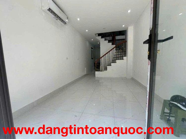 Cho thuê nhà riêng ngõ 107 Tân Khai 30m2 x 2 tầng x 2 ngủ,  9 triệu/tháng