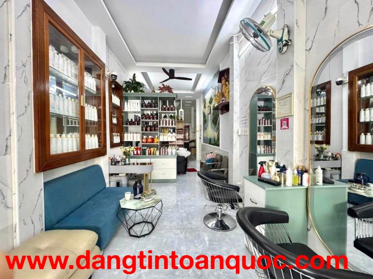 MẶT TIỀN ĐƯỜNG KINH DOANH SẦM UẤT - 3 TẦNG - 70m2 - NGUYỄN DUY CUNG - CHỈ 1.x TỶ (BANK LO 6.5 TỶ)