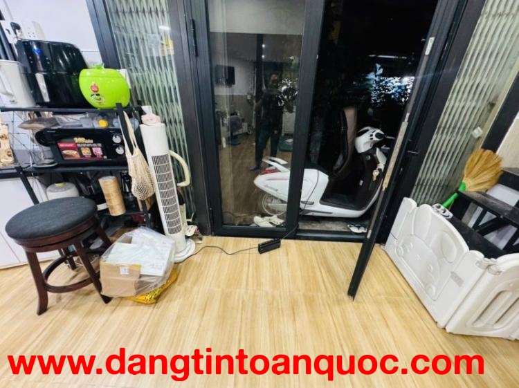 BÁN NHÀ PHÚ NHUẬN HẺM XE TẢI 120M2 2 TẦNG NGANG 10 KD ĐỈNH HẺM THÔNG HOÀNG VĂN THỤ  NGỢP BANK GẤP BÁ