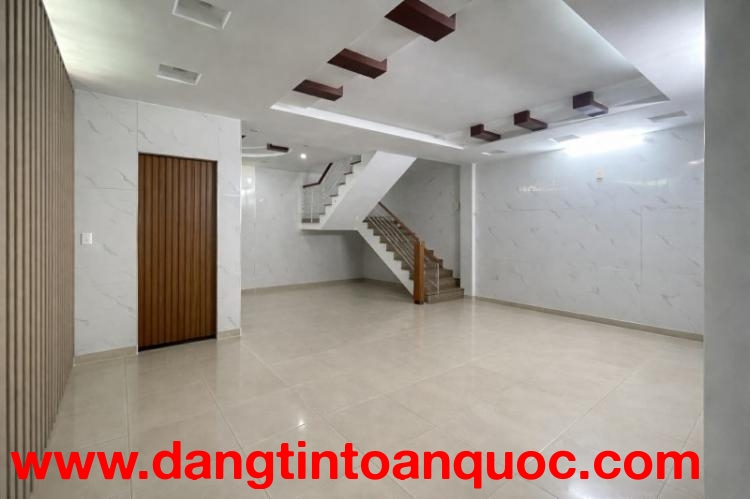 # Lô Góc kiệt 3m thẳng thông Lê Đình Dương, gần Cầu Rồng, 55m2, 4 tầng, nhỉnh 5 tỷ