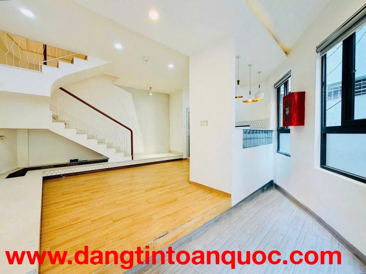 NHÀ MỚI NGUYỄN THÁI SƠN - 3 TẦNG - 40M2 - GIÁ NHỈNH 5T TL - PHÁP LÝ CHUẨN