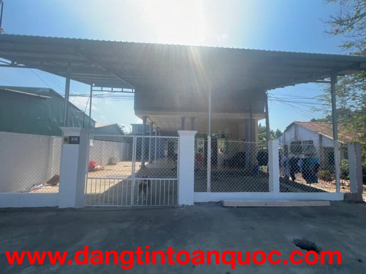 Chính chủ cần bán nhanh nhà 2 tỷ 2 thương lượng - Mặt tiền quốc lộ 54 Ngang 10.9m dài 28m