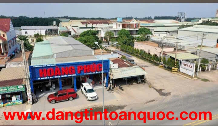 BÁN ĐẤT MẶT TIỀN DT741 – 500M² ĐÃ XÂY SHOWROOM – GIÁ 12 TỶ