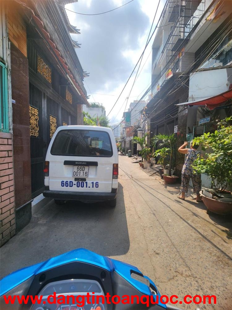 BÁN NHÀ HXH ÂU DƯƠNG LÂN NHỈNH 6 TỶ 0948769331