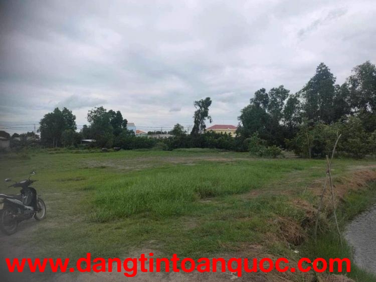 SIÊU PHẨM ĐẤT MẶT TIỀN 826D – TÂN TẬP, LONG HẬU