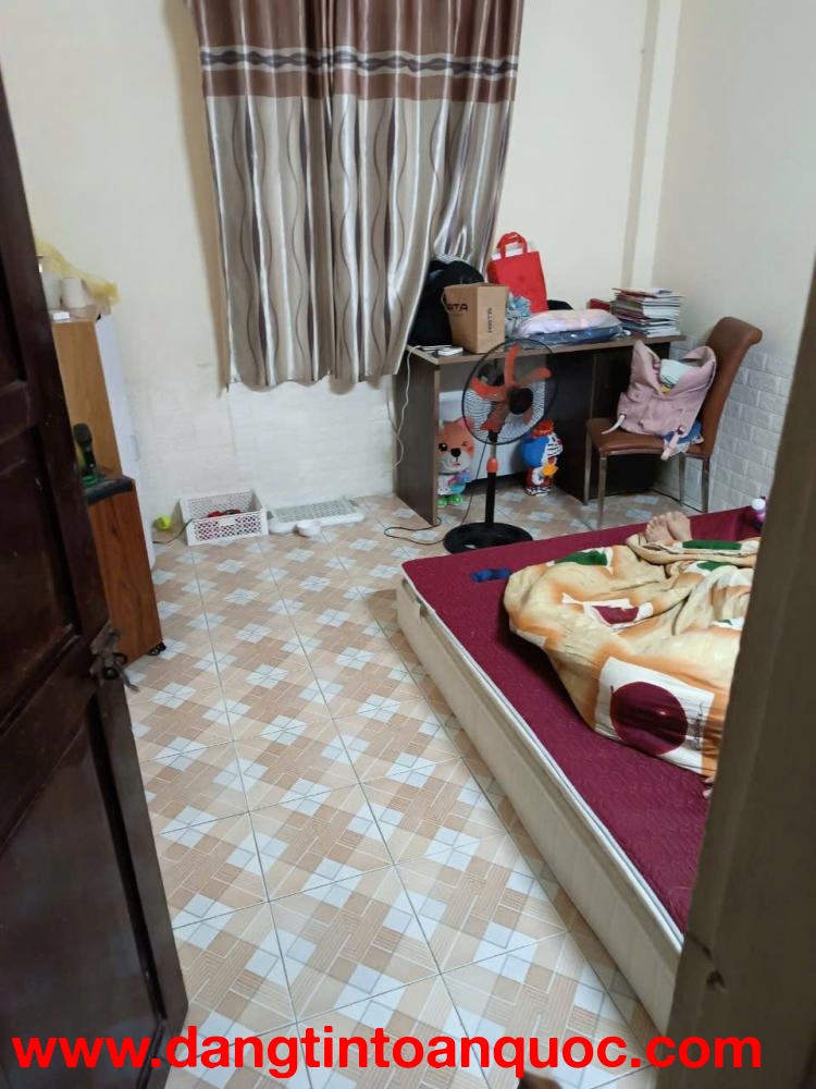 Cho thuê nhà ngõ Phố Vọng- Hai Bà Trưng-dt 35m2*3 tầng-Giá 8 triệu