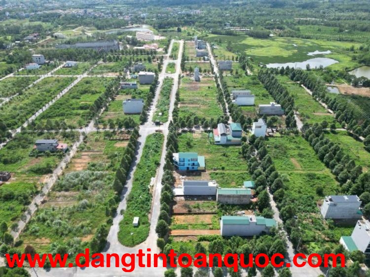 Cần bán 100m2 mặt 5m mặt đường đôi tái định cư đại học Quốc Gia Hà Nội LH 0393.77.84.89