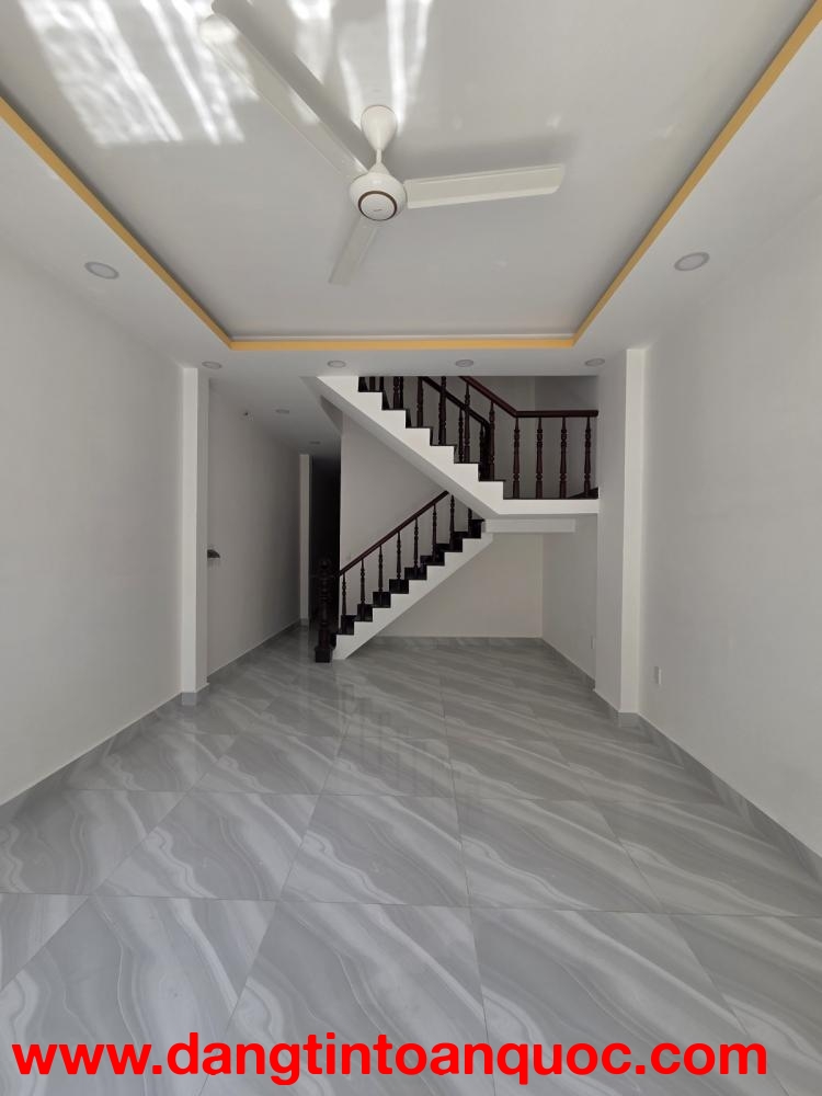 NHÀ 3 TẦNG VỚI 6PN - TRUNG TÂM PHƯỚC LONG B - GIÁ CHỈ 9 TỶ HƠN.