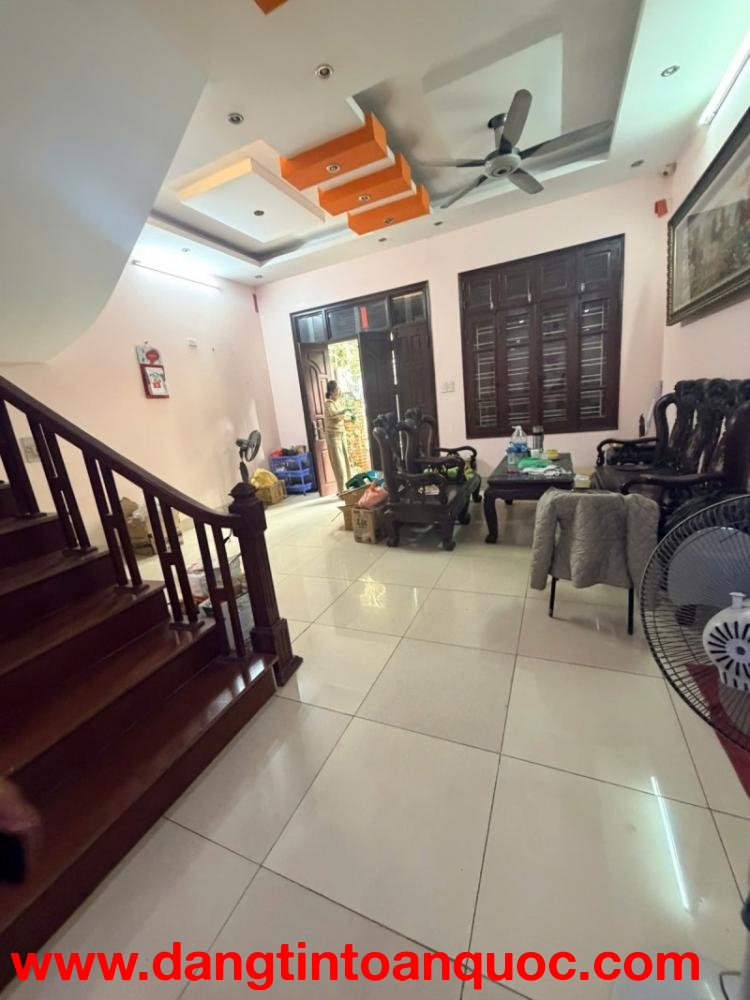 BÁN NHÀ THẠCH BÀN – LONG BIÊN  82M²  MẶT TIỀN 8.1M  NGÕ THÔNG  GIÁ 16.9 TỶ