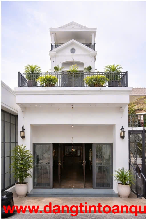 GIÁ 7. x TỶ- HTP- GẦN PHÚ MỸ HƯNG- NHÀ MỚI 4T- DT 4.8 x 23- DÂN TRÍ- HOÀN CÔNG.