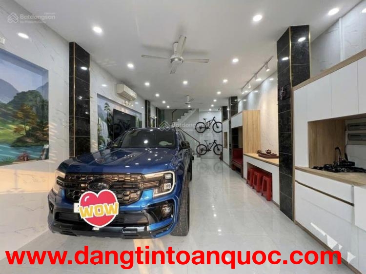 MẶT TIỀN VỪA KD VỪA KHAI THÁC CHDV - 7 TẦNG - 6x19m