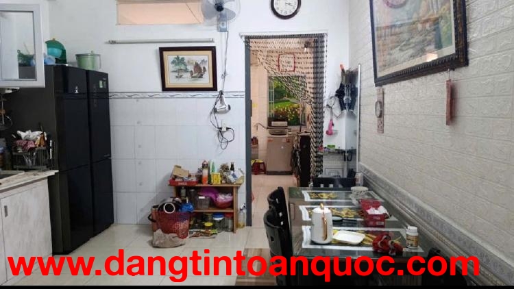 Bán nhà mặt tiền Trường Chinh 83m2 3 tầng 3PN vừa ở kinh doanh giá 5.35 tỷ