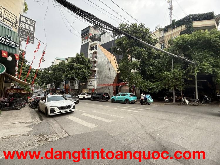 ???? TÒA NHÀ MẶT PHỐ ĐÊ LA THÀNH, 165M2 11 TẦNG MT SIÊU ĐẸP 9M, GIÁ CHỈ 90 TỶ ????