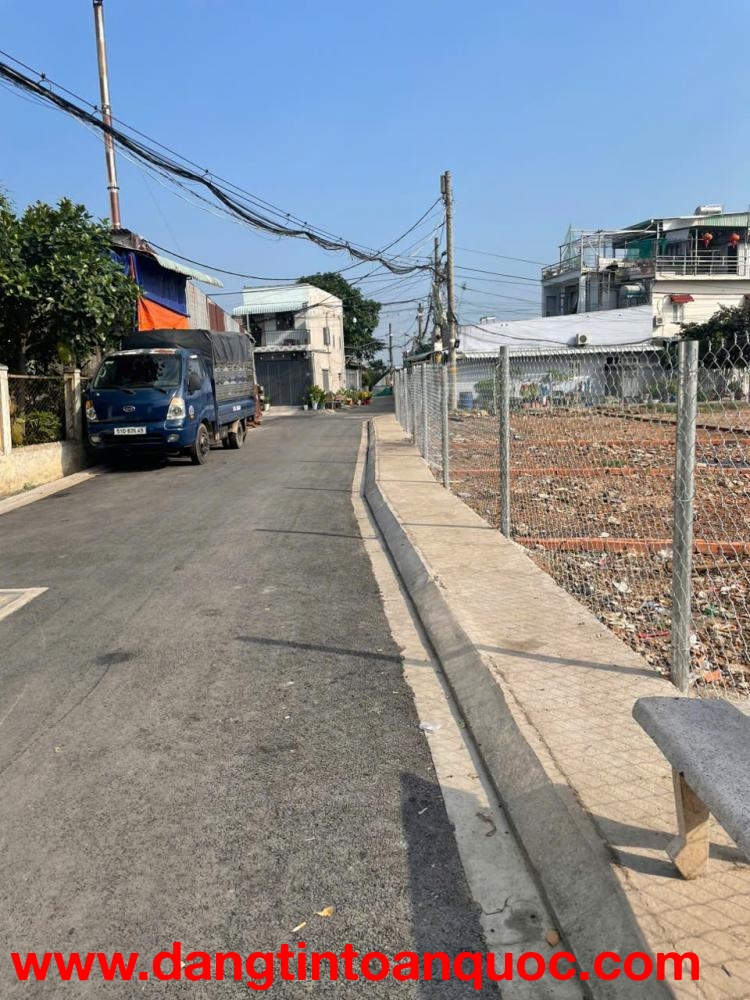 Bán đất mặt tiền 5x24m giá 3,75 tỷ Đường 6m Đông Thạnh 7-3