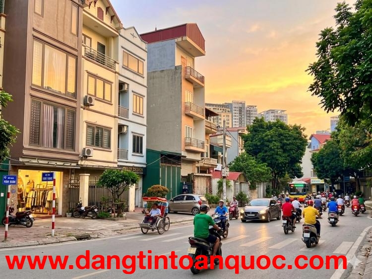 BÁN ĐÁT VIỆT HƯNG 50M2- MT 4M- VỈA HÈ, Ô TÔ TRÁNH- HƠN 10 TỶ