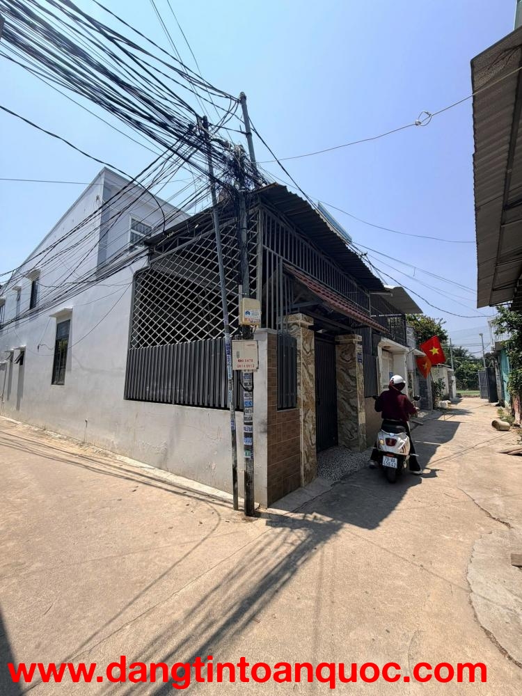 Bán nhà 2 Tầng , ngay Chợ Chiều xã Vĩnh Ngọc Tp Nha Trang