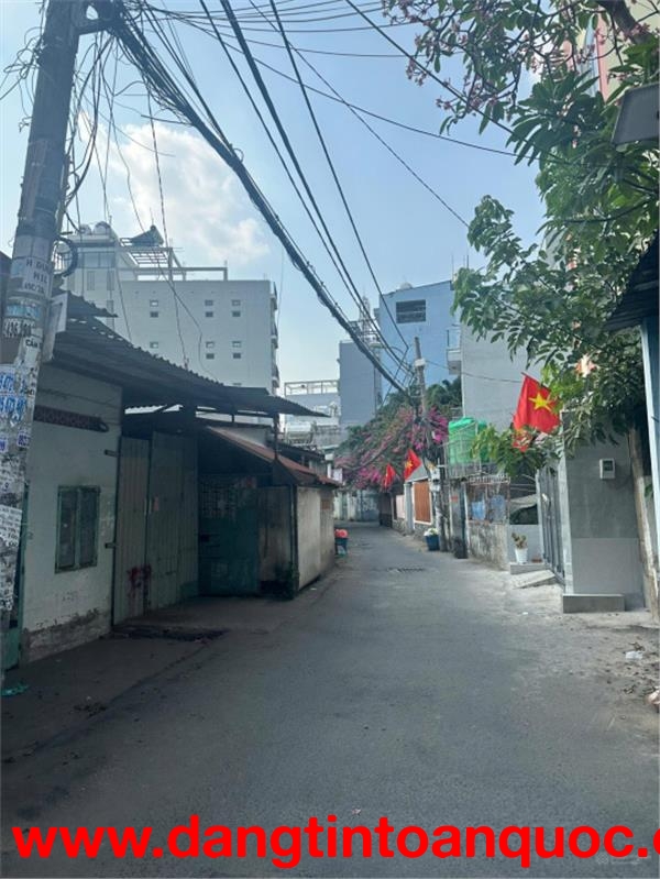 Nhà hẻm 80 tại Dương Quảng Hàm P5.GV dt 4,8x12m (cn 62,7m2) nở hậu 8,5m gần Đại Học Văn Lang 8 tỷ