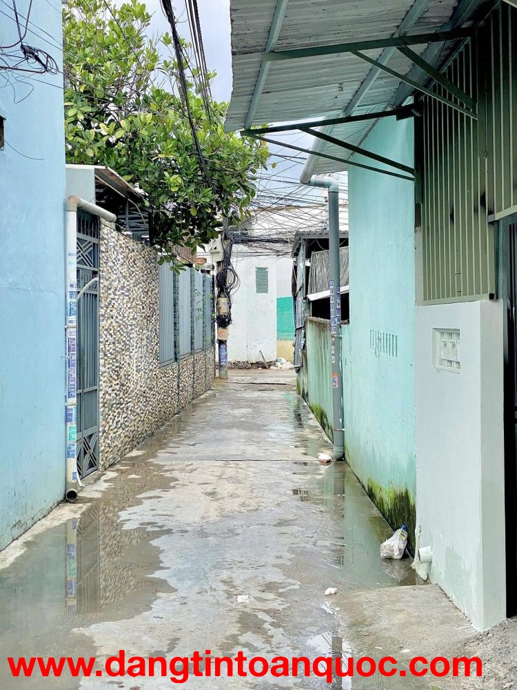 Bán nhà 2 tầng TTTp Nha Trang , hẻm thông , gần Cầu Hộ Phương Sài