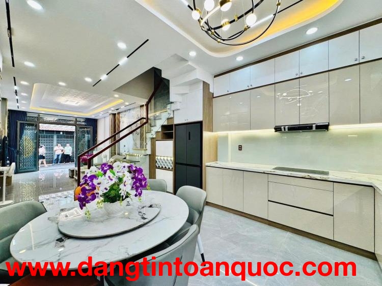 Hoa hậu Phố Trạm,55M,8 tầng thang máy,gara ô tô,full NT nhập khẩu,nhỉnh 16 tỷ