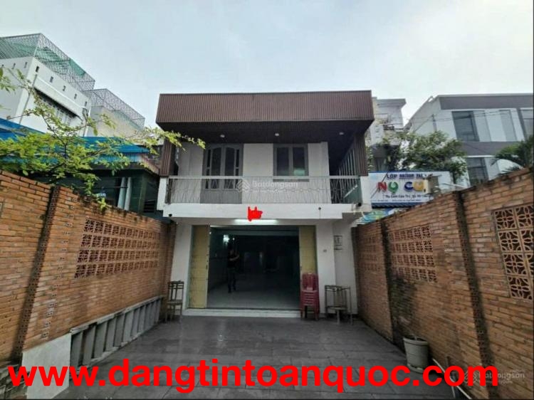 HXH sát MT Quang Trung. Ngang 6m công nhận 121m2. Giá chỉ ~ 75tr/m2 tin thật 100%