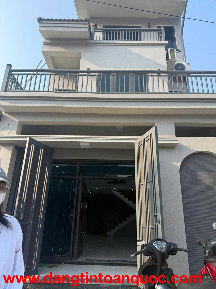 CHÍNH CHỦ CHO THUÊ NHÀ 3 TẦNG – MẶT ĐƯỜNG HOÀNG PHAN THÁI ,NGHI PHÚ, NGHỆ AN