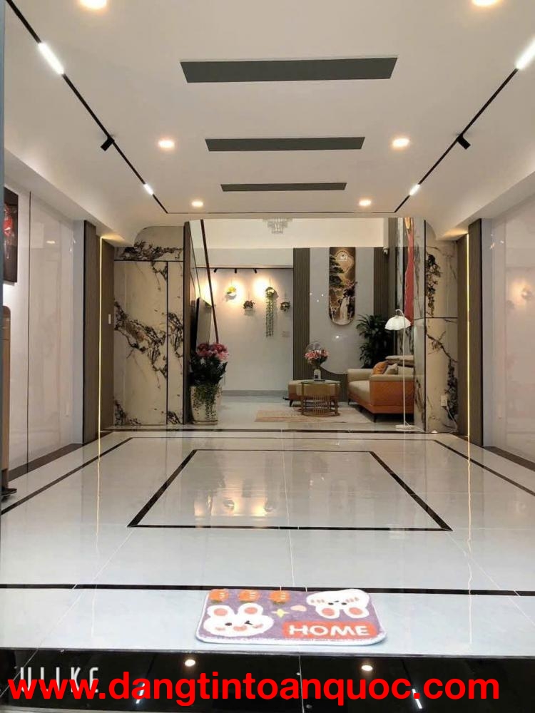 Bán nhà mới xây- Hẻm xe hơi, cách Nguyễn Ảnh Thủ 50m - Ngay đèn xanh đỏ ngã 3 Đông Quan