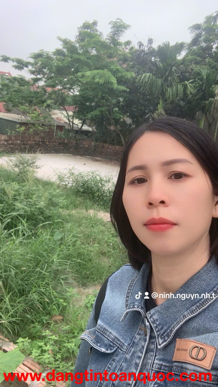 Bán đất đẹp hàng f0 đầu tư giữ tiền cực tốt .60m, nhỉnh 2 tỷ ô tô tải vào đất 

Cách  VIN Ocean Park