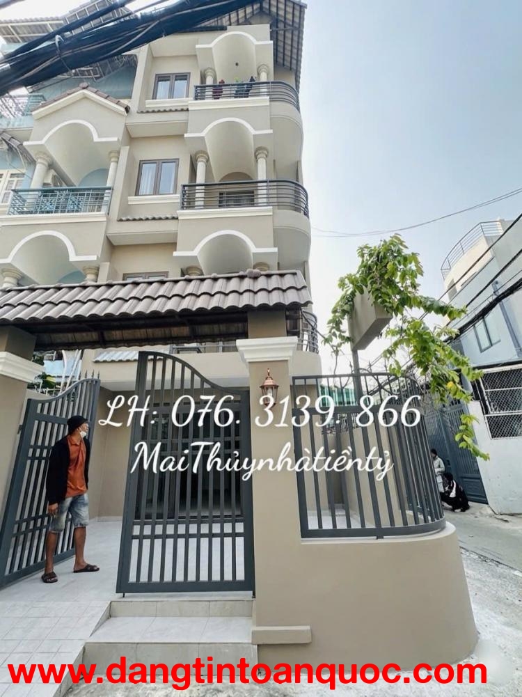 GIẢM 300TRIEU- GIÁ 8. x TỶ- QUẬN 7- CĂN HỘ DỊCH VỤ- LÔ GÓC- DT 5.5 x 19 - GẦN PHÚ MỸ HƯNG.