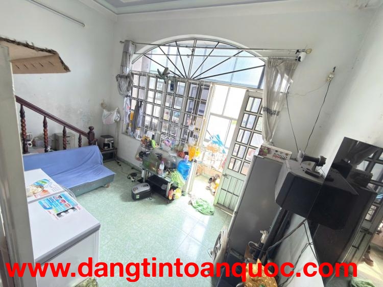 Bán nhà mặt tiền đường Phương Sài – vị trí trung tâm TP. Nha Trang.