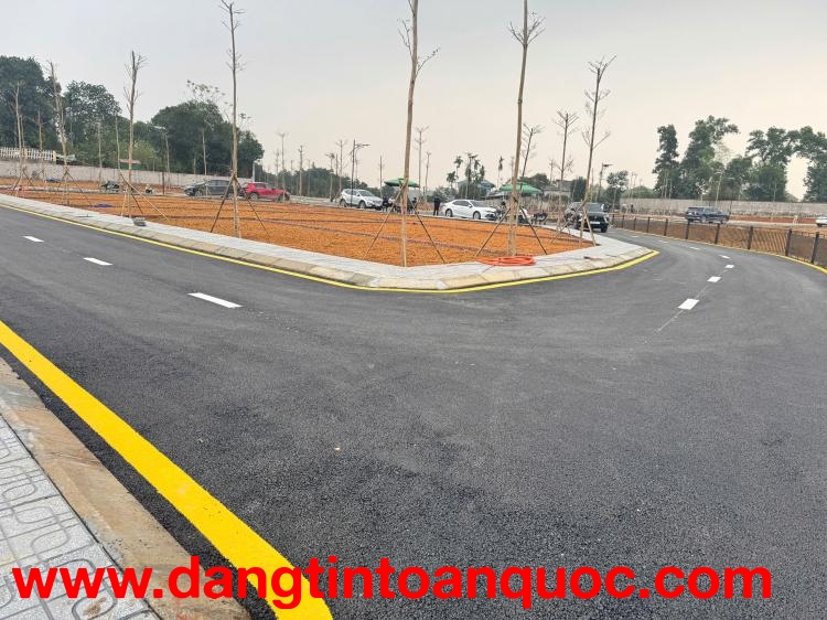 Đất Nền Hòa Lạc