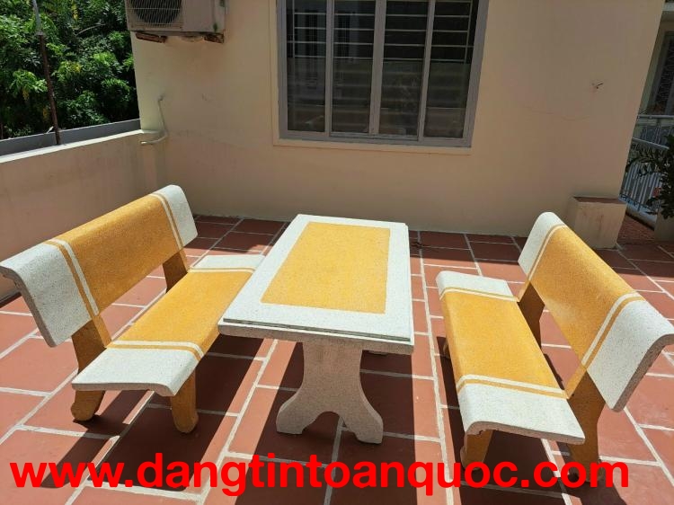 Bộ bàn ghế đá hai bàn 0943 246 144