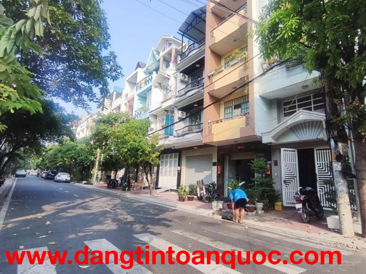 BÁN NHÀ MẶT HẺM ÂU DƯƠNG LÂN - 3 TẦNG - 98m2  ngang 4.6m  - CHỈ HƠN 9 TY