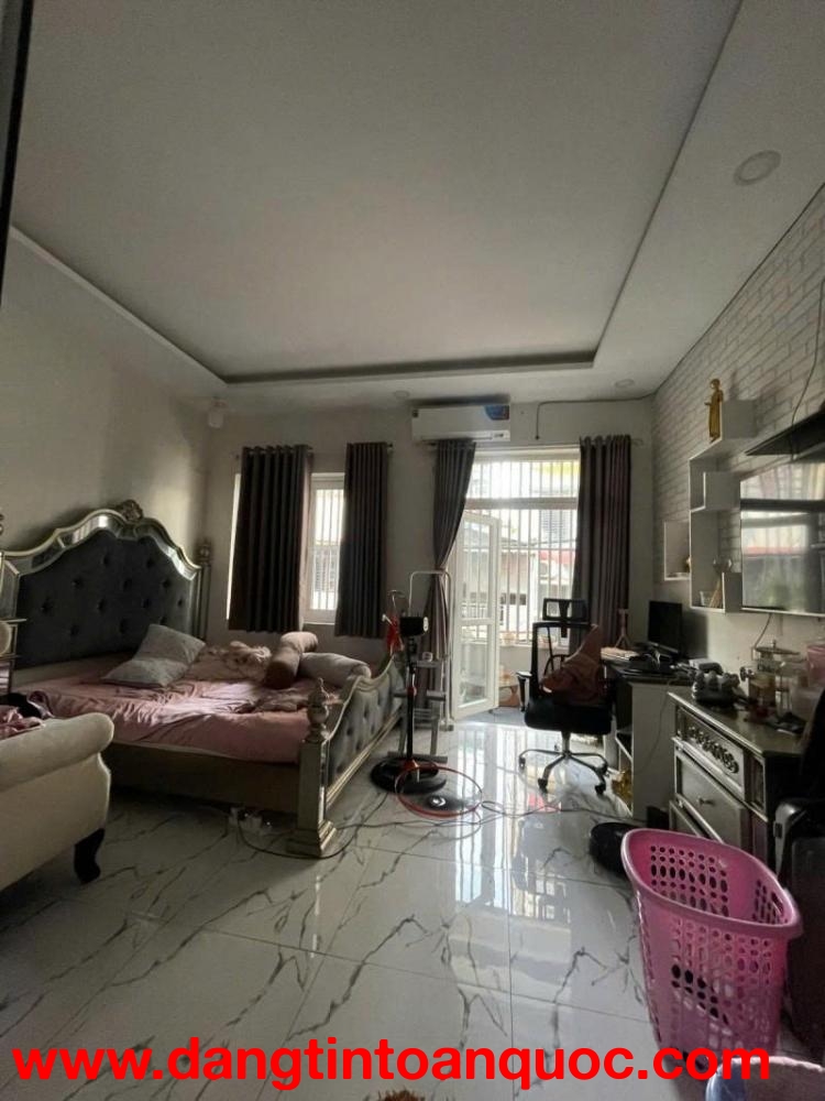 Bán nhà Hẻm 4m Trịnh Đình Thảo - gần Kênh Tân Hóa, 7x13m, 5 Tầng -9PN, chỉ 9,6 Tỷ.