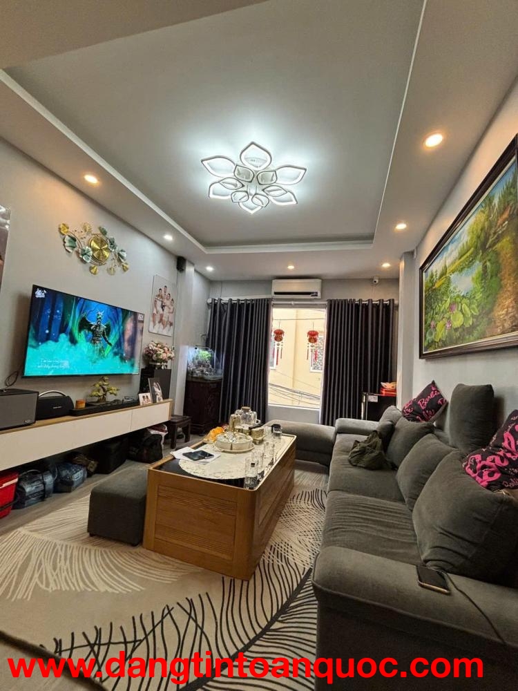 THÁI THỊNH – Ô TÔ THÔNG – KINH DOANH – DÒNG TIỀN