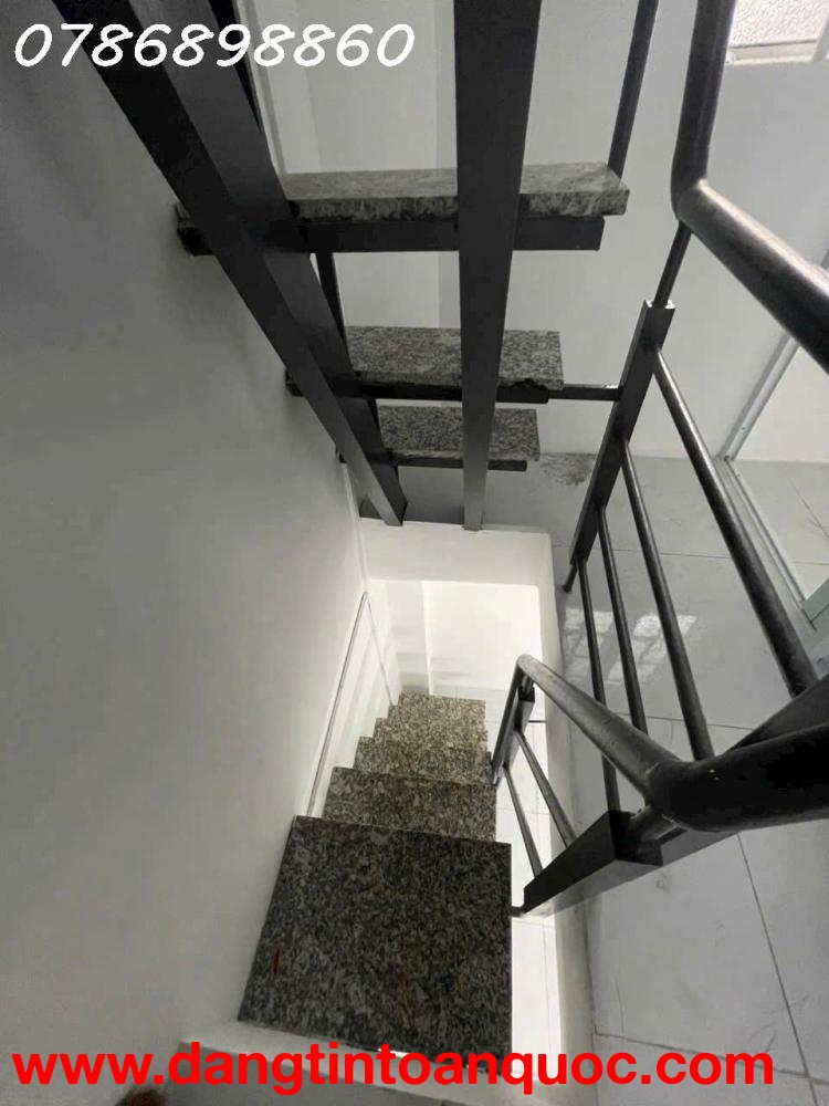 NHÀ GIÁ RẺ QUẬN 7 – CHỈ 890 TRIỆU