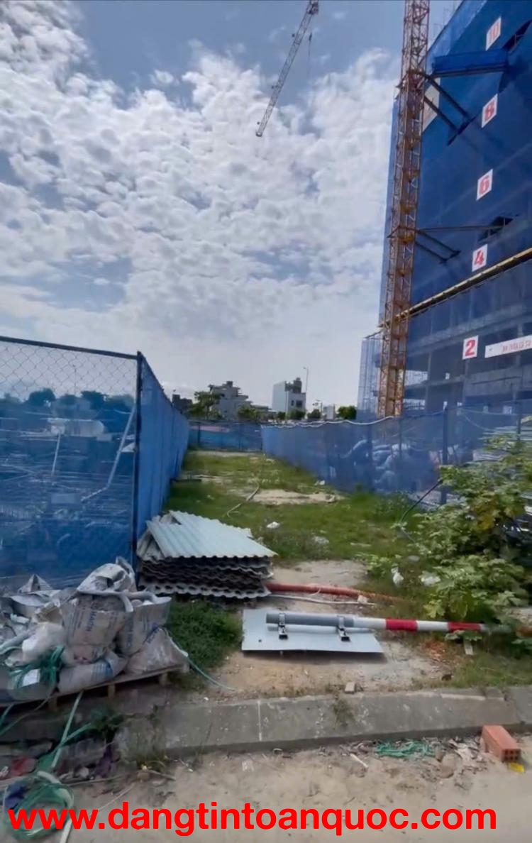 CẦN BÁN ĐẤT ĐƯỜNG BỜ QUAN 3 KHU NAM HOÀ XUÂN 125M2 - 6.8 TỶ. LH:0334681909.