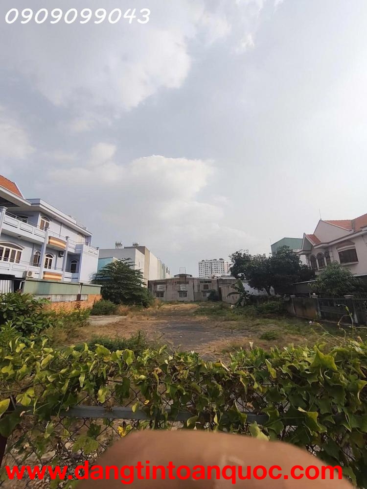 ĐẤT ĐÔNG HƯNG THUẬN QUẬN 12-GIÁP KÊNH KHÂM LƯƠNG.
GIÁP SONG HÀNH-QUẬN TÂN BÌNH-NHÀ-GẦN GA T3