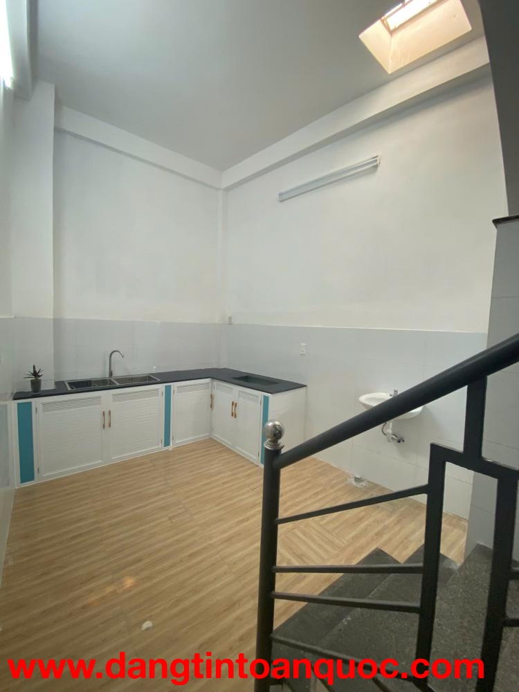 Nhà Hẻm Gần Biển Nha Trang Giá Rẻ