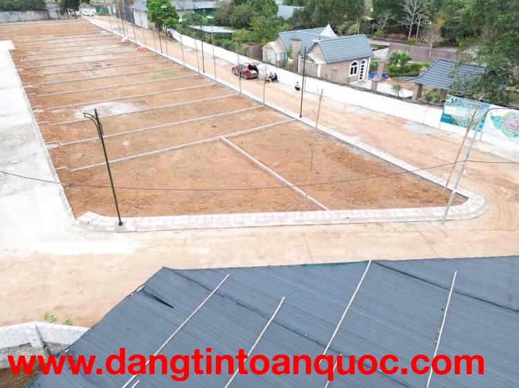 ĐẤT ĐẦU TƯ HÀ NỘI MÀ CHỈ NHÌNH 3 TỶ. SẴN SỔ CÔNG CHỨNG