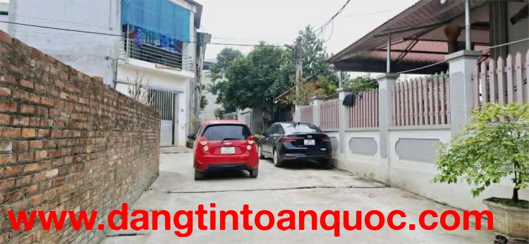 Hàng hiếm Tân Xã xây trọ kinh doanh được luôn. Ngay cổng Đại Học FPT Hòa Lạc