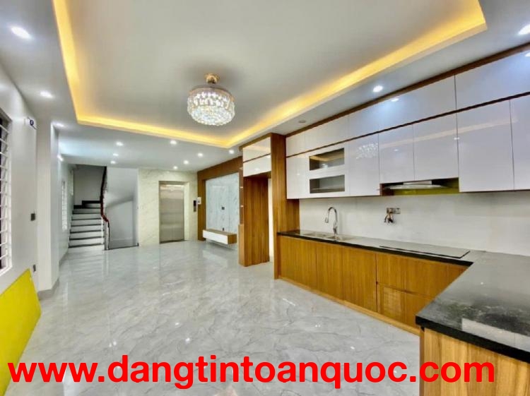 Bán nhà đẹp Ngọc Thụy -10m Ô tô 68m 5 tầng- thang máy- full Nội thất nhỉnh 12 tỷ(TL)