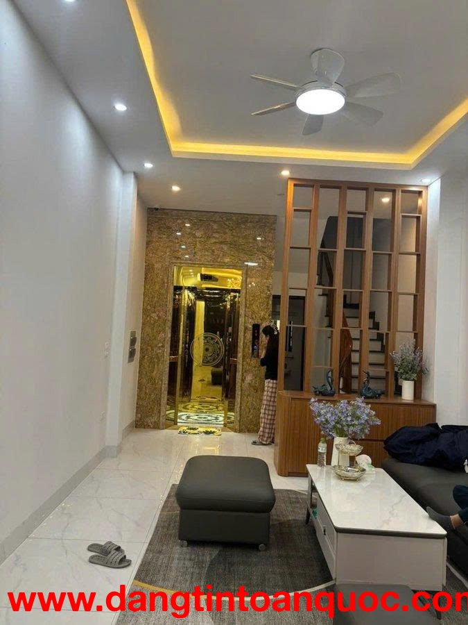 ???? BÁN NHÀ KIẾN HƯNG – Hà Đông  56m² – 7 TẦNG – THANG MÁY – 17.X TỶ