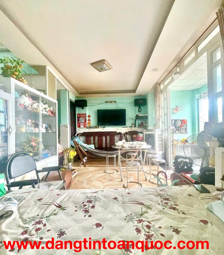 BÁN GẤP NHÀ GẦN CẦU PHÚ LONG – LÁI THIÊU, GIÁ TỐT, Ở NGAY