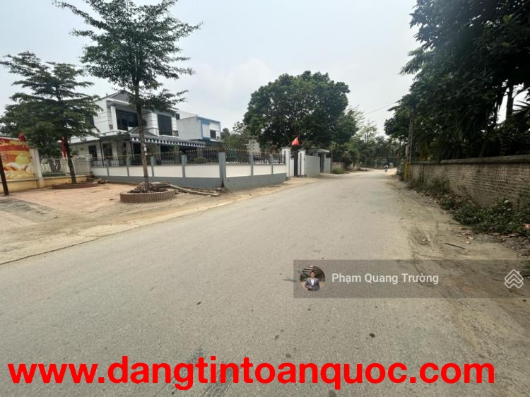 ngộp bank  để lại A/C lô đất trung tâm xã Hoà Lạc 300m ra Ql21