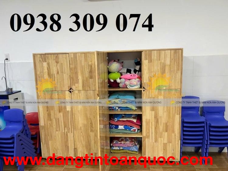 Tủ chăn gối mầm non bằng gỗ, tủ đựng chăn gối trẻ em MN