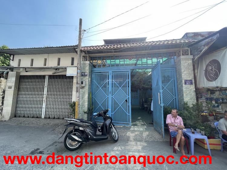 CHÍNH CHỦ BÁN NHÀ ĐẤT SẴN DÒNG TIỀN CHO THUÊ 10TR/THÁNG NGAY KĐT VẠN PHÚC CITY